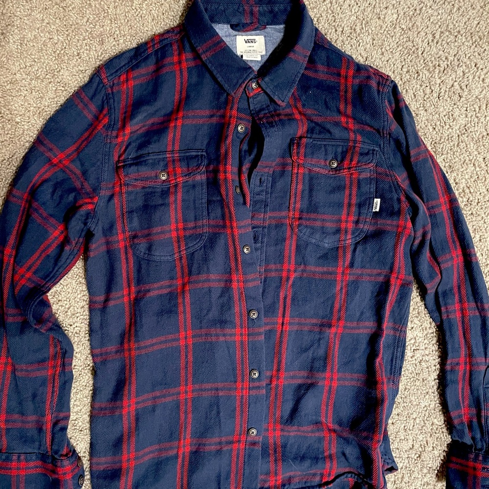 Men’s size Large Vans Button down